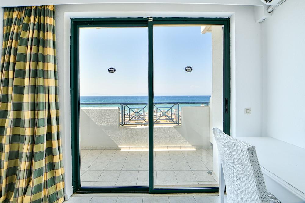 Forum Beach Lalyssos Exteriér fotografie